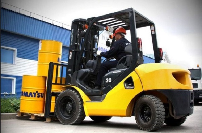 Vận Hành và Bảo Dưỡng Xe Nâng Hàng