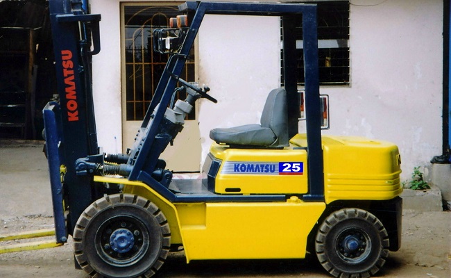 xe nâng hàng tiết kiệm nhiên liệu