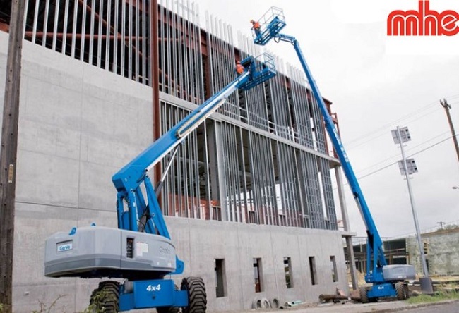 Cho thuê xe nâng người sơn tường nhà máy uy tín, giá hợp lý tại Hà Nội